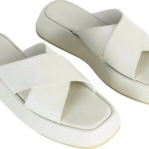 Matt & Nat Women's White Crisscross Slide Sandals